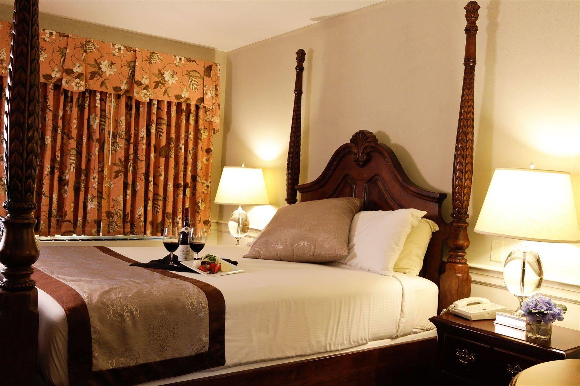 Dan'L Webster Inn And Spa Sandwich Rom bilde